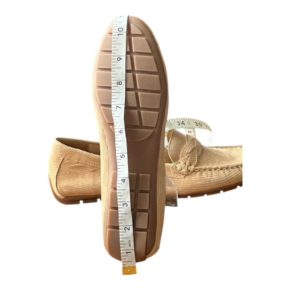 VANELI Tan Beige Corduroy Driving Moccasin Preppy Loafers Women's Size 8N-Italy - Picture 6 of 12